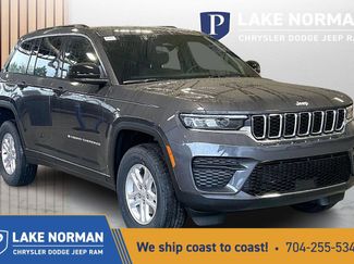 New 2025 Jeep Grand Cherokee Laredo w/ Luxury Tech Group I video 1