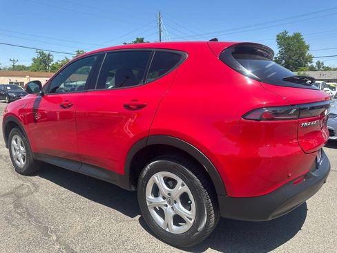 Used 2024 Dodge Hornet GT AWD/4WD image 13