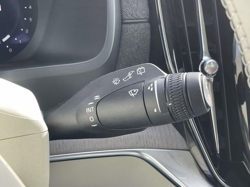 New 2026 Volvo XC90 B6 Ultra image 13