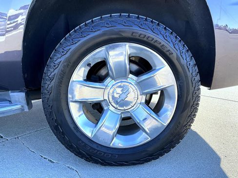 Used 2015 Chevrolet Tahoe LTZ image 28