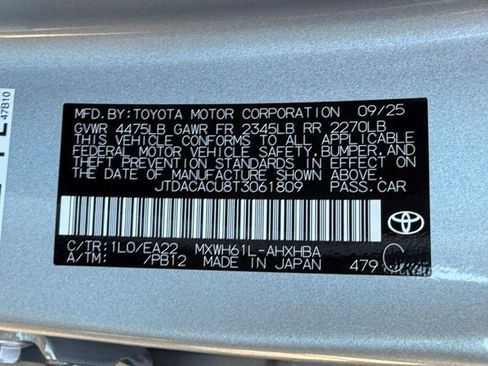 New 2026 Toyota Prius Plug-In Hybrid FWD image 21