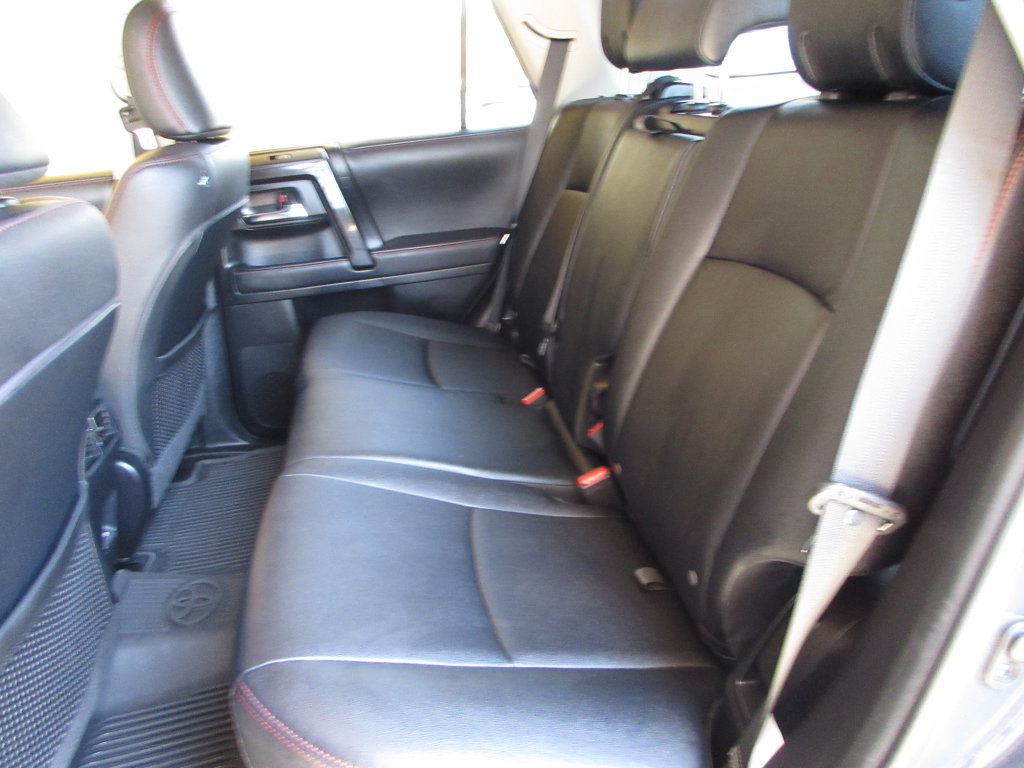 Used 2024 Toyota 4Runner TRD Off-Road Premium w/ Moonroof Package AWD/4WD image 27
