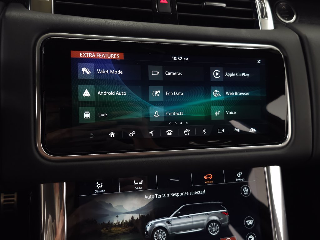 Used 2022 Land Rover Range Rover Sport SVR AWD/4WD image 25