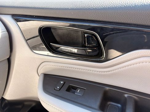 Used 2018 Honda Odyssey Elite image 29