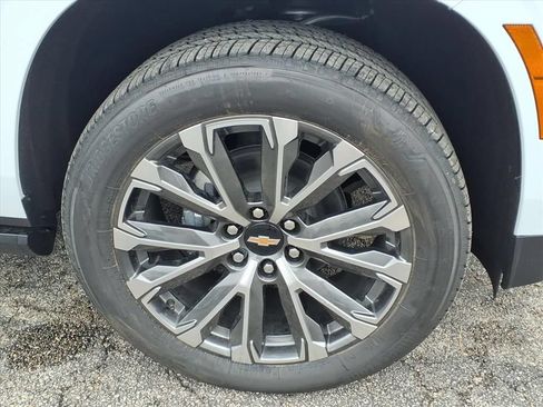New 2026 Chevrolet Tahoe High Country AWD/4WD image 11