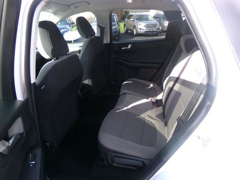 Used 2021 Ford Escape SE w/ Cold Weather Package AWD/4WD image 31