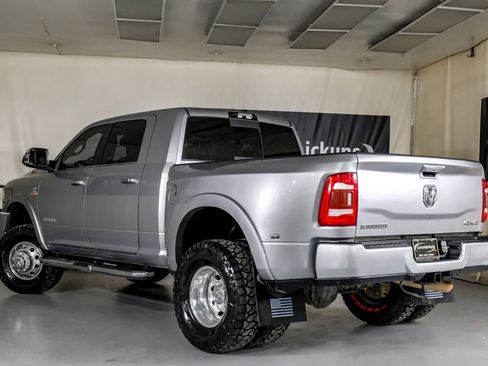 Used 2022 RAM 3500 Laramie image 10