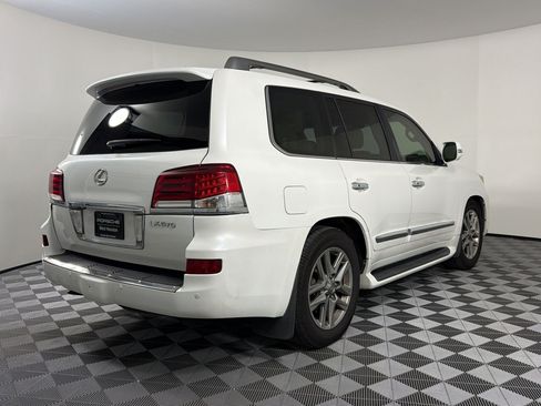 Used 2014 Lexus LX 570 4WD image 9