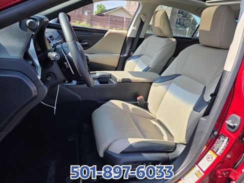 Used 2019 Lexus ES 350 w/ Accessory Package 2 FWD image 9