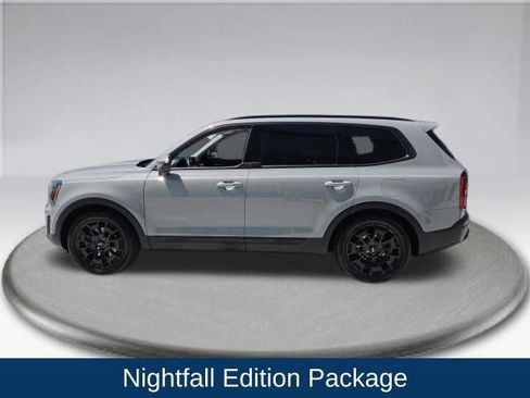 Used 2022 Kia Telluride SX w/ SX Prestige Package image 18