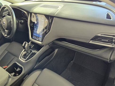 Certified 2024 Subaru Outback Onyx Edition image 16