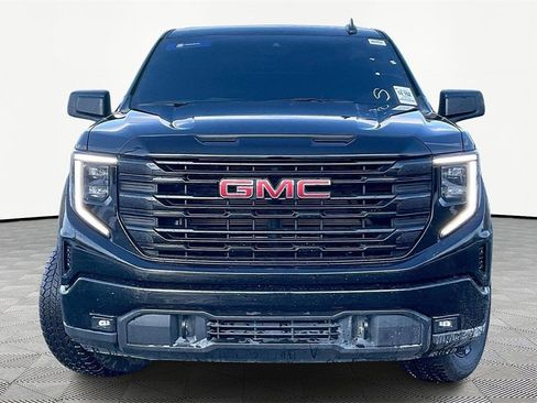 Used 2024 GMC Sierra 1500 Elevation image 2