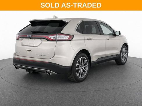 Used 2017 Ford Edge Titanium w/ Equipment Group 302A FWD image 6