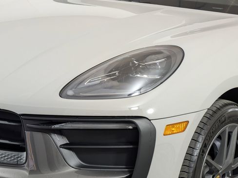 New 2026 Porsche Macan Turbo image 13