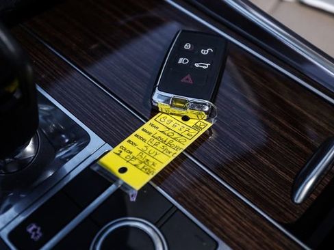Used 2020 Land Rover Range Rover Sport HSE AWD/4WD image 63