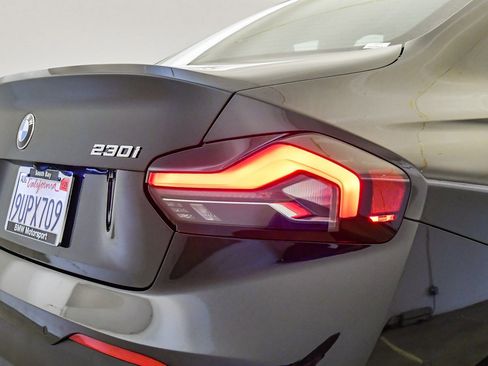 Used 2025 BMW 230i Coupe w/ Convenience Package image 12