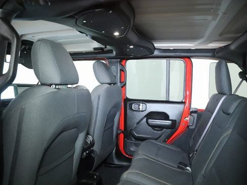 Used 2024 Jeep Wrangler Unlimited Sport AWD/4WD image 18