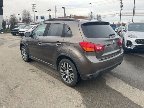 Used 2017 Mitsubishi Outlander Sport GT image 5