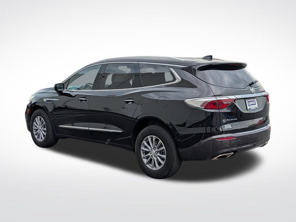 Used 2023 Buick Enclave Essence w/ LPO, Floor Liner Package AWD/4WD image 9