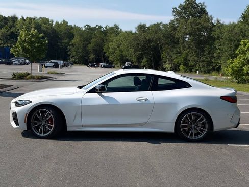 Certified 2024 BMW 440i xDrive Coupe w/ Premium Package AWD/4WD image 3