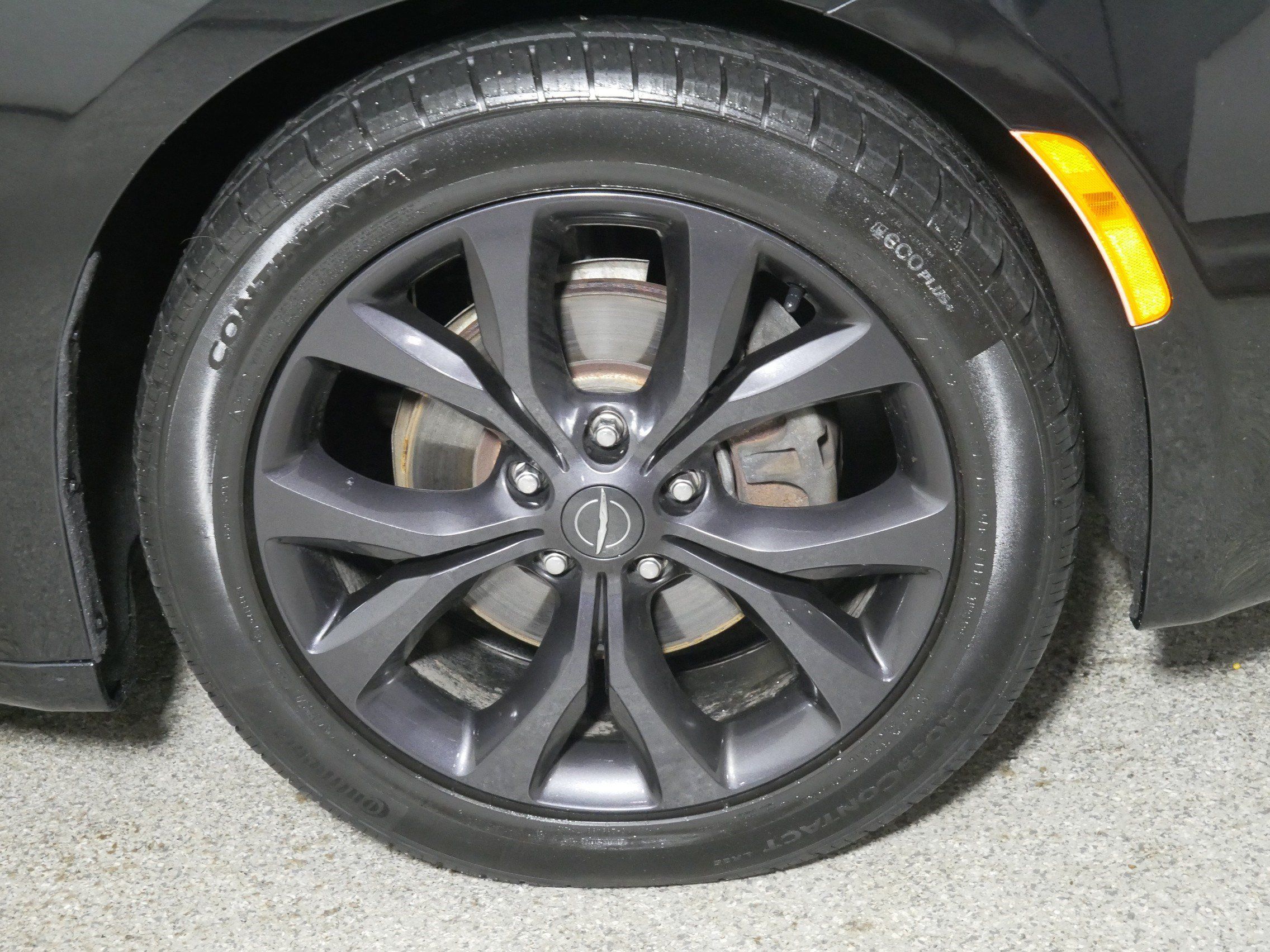 Used 2020 Chrysler Pacifica Touring-L FWD image 15
