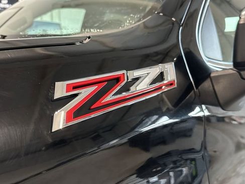 Used 2022 Chevrolet Silverado 1500 LTZ image 33
