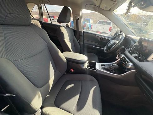 Used 2024 Toyota RAV4 LE image 26