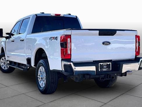 Certified 2024 Ford F250 XLT w/ 360-Degree Camera Package AWD/4WD image 12