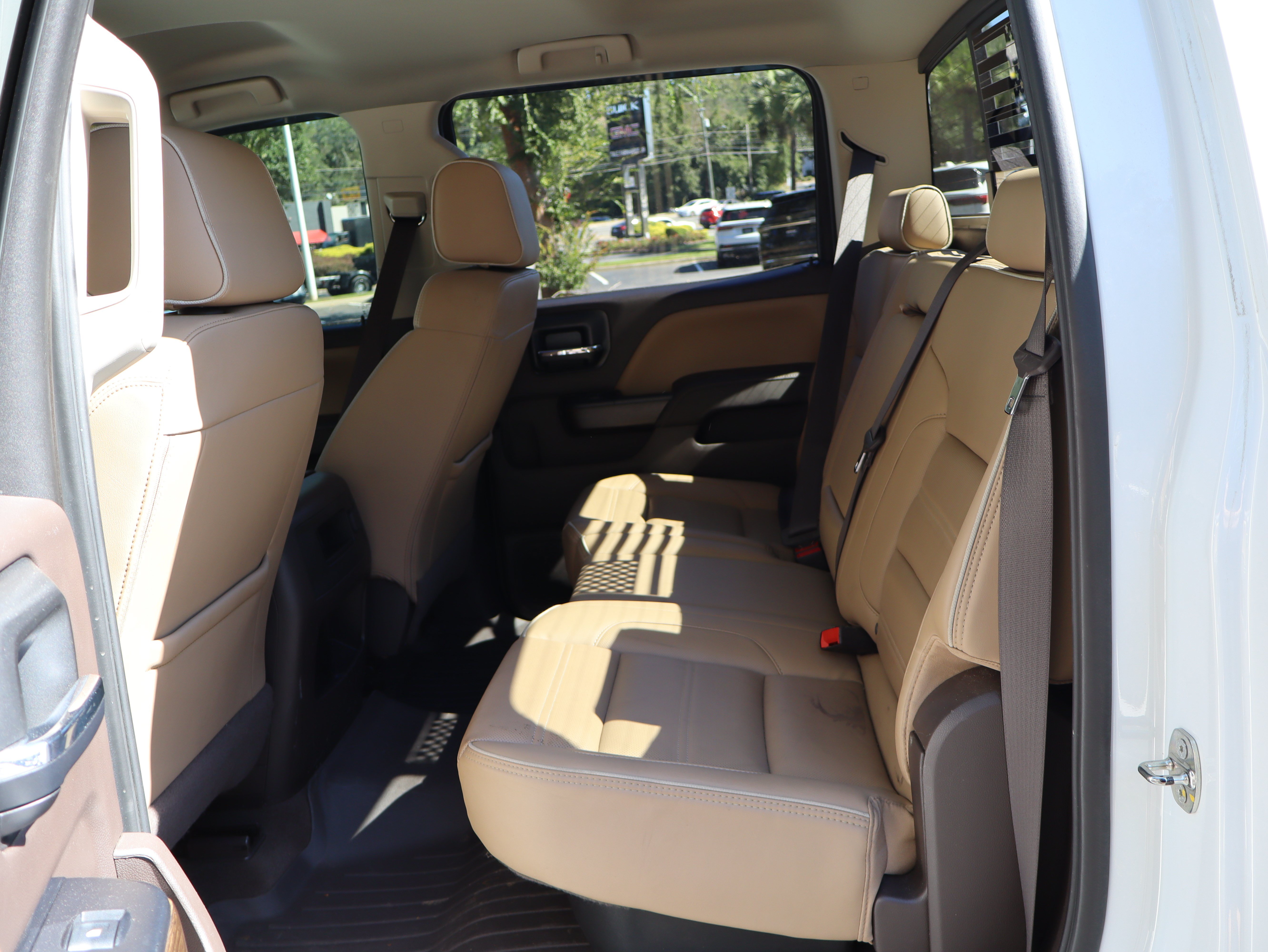 Used 2019 GMC Sierra 2500 Denali w/ Duramax Plus Package AWD/4WD image 48