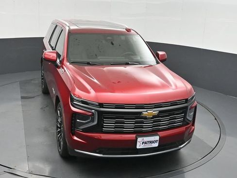 Used 2025 Chevrolet Tahoe High Country AWD/4WD image 41