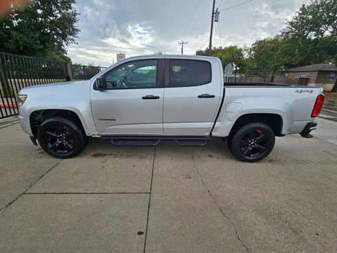 Used 2018 Chevrolet Colorado LT w/ Redline Special Edition image 2