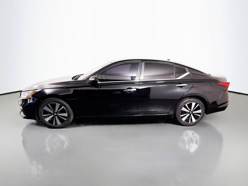 Used 2021 Nissan Altima 2.5 SV image 6