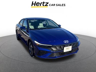 Used 2025 Hyundai Elantra Limited