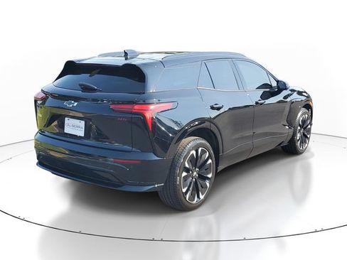 Certified 2025 Chevrolet Blazer EV RS AWD/4WD image 4