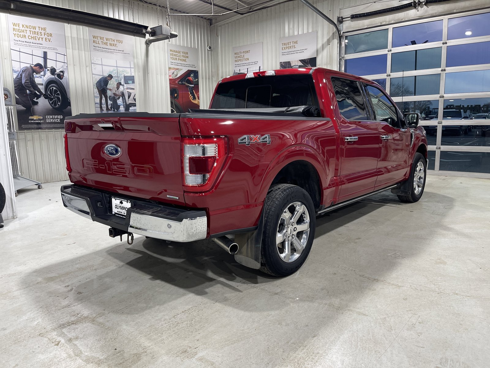 Used 2022 Ford F150 Lariat w/ Equipment Group 502A High AWD/4WD image 8