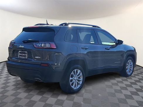 Used 2022 Jeep Cherokee Latitude Lux image 4