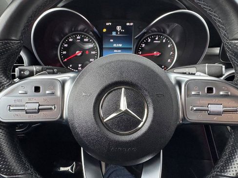 Used 2021 Mercedes-Benz GLC 300 image 21