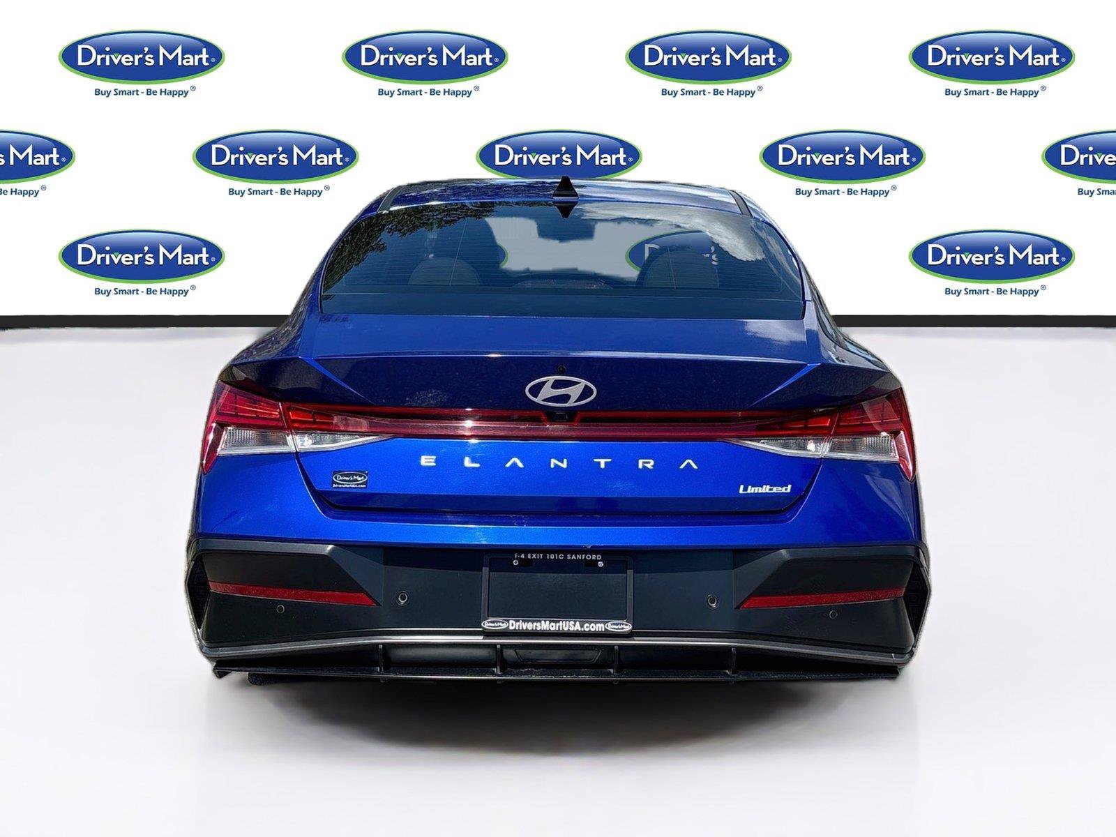 Used 2024 Hyundai Elantra Limited FWD image 6