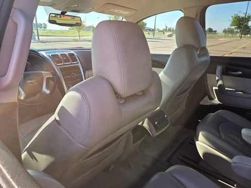 Used 2012 GMC Acadia SLT AWD/4WD image 45