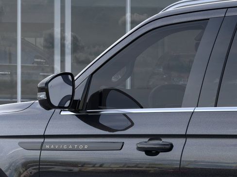 New 2026 Lincoln Navigator L Black Label AWD/4WD image 20
