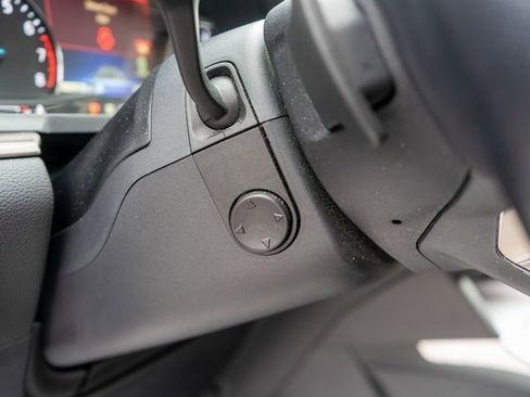 Used 2020 Ford Explorer Limited w/ Class III Trailer Tow Package image 26