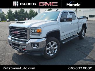 Used 2019 GMC Sierra 2500 SLT w/ Duramax Plus Package AWD/4WD video 1