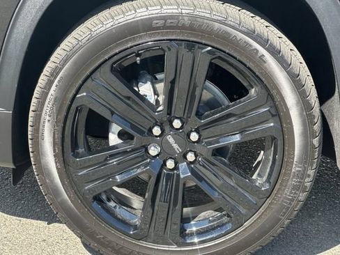 Used 2026 GMC Acadia Elevation w/ Black Edition FWD image 26