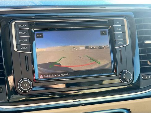 Used 2019 Volkswagen Beetle 2.0T SE w/ SE Premium Package image 14