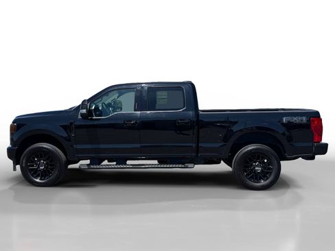 Used 2020 Ford F250 Lariat AWD/4WD image 2