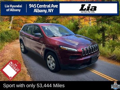 Used 2016 Jeep Cherokee Sport w/ Cold Weather Group