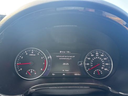 Certified 2023 Kia Seltos SX AWD/4WD image 9