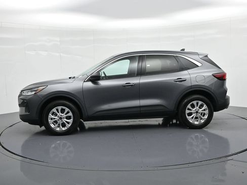 Certified 2024 Ford Escape Active AWD/4WD image 9