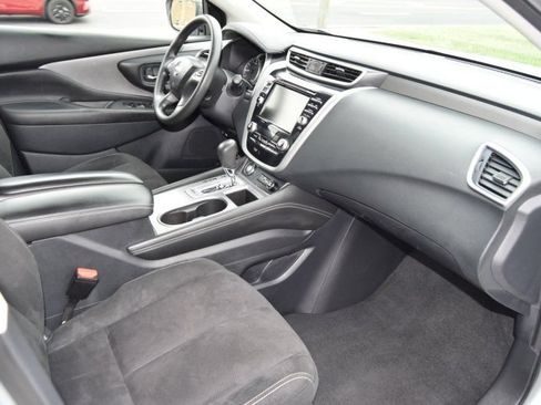 Used 2019 Nissan Murano S AWD/4WD image 21