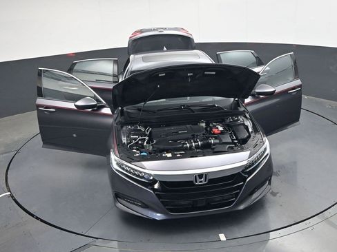 Used 2020 Honda Accord Touring image 36
